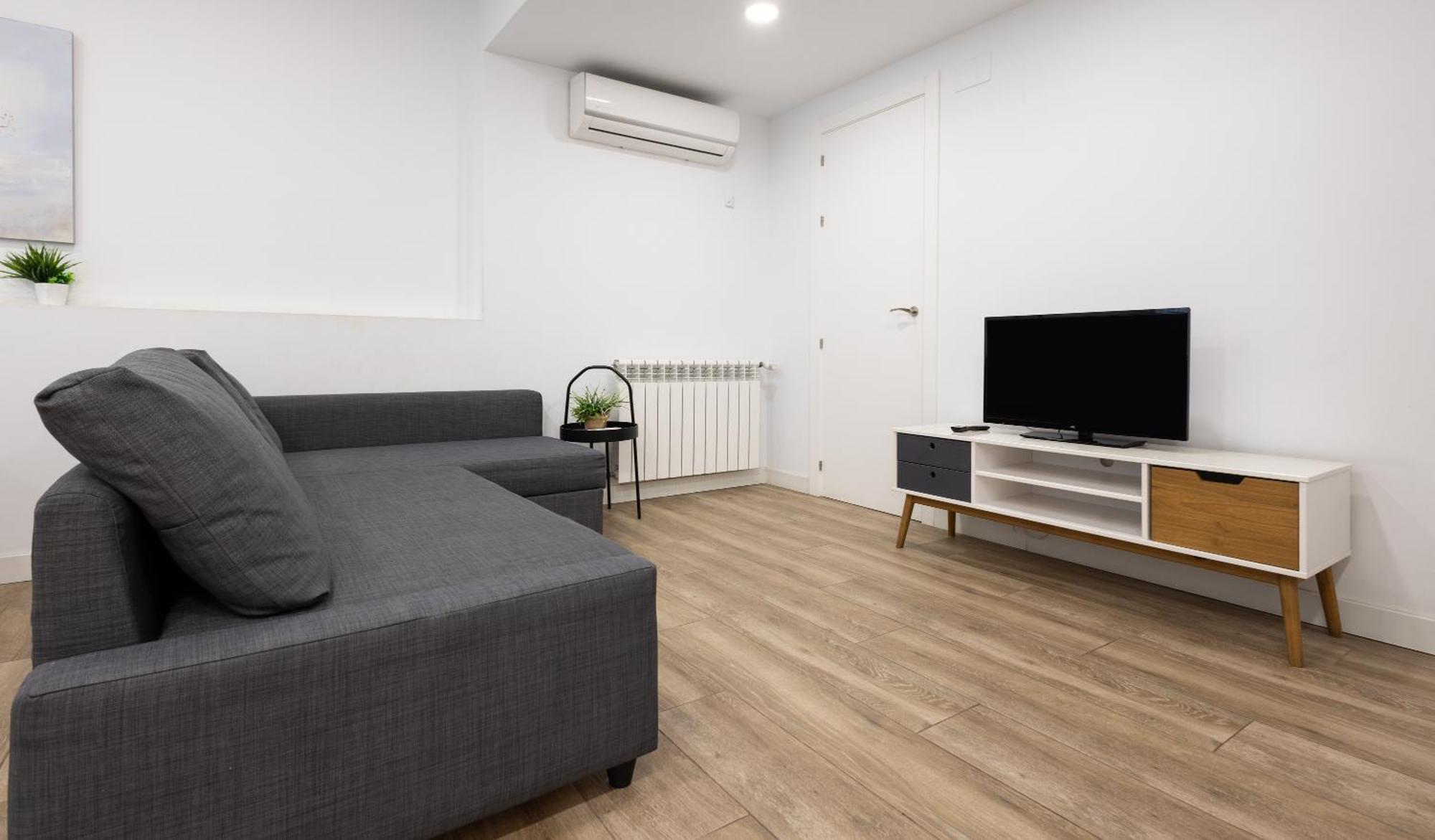 Stay U-Nique Apartments Fabra I Puig Barcelona Bagian luar foto