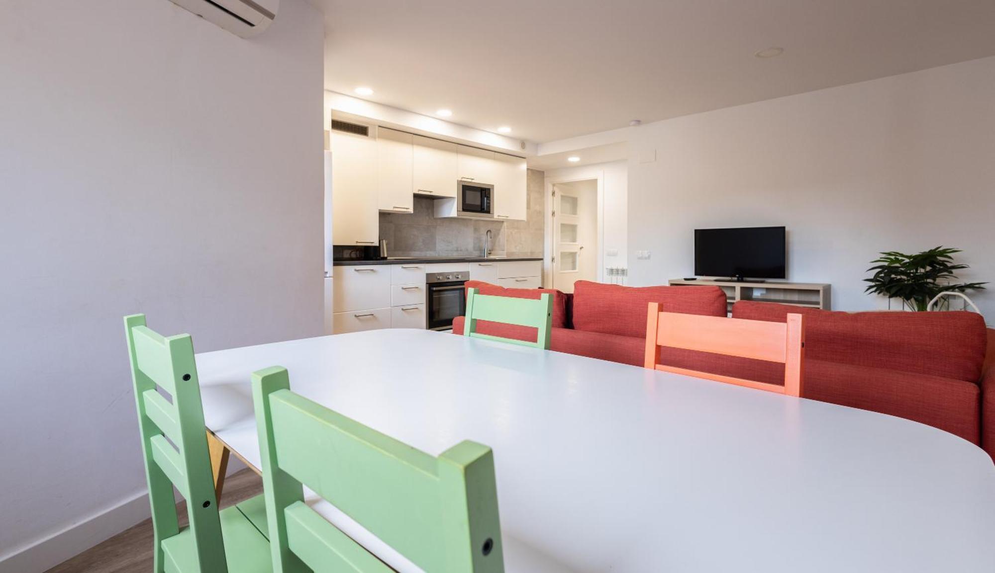 Stay U-Nique Apartments Fabra I Puig Barcelona Bagian luar foto