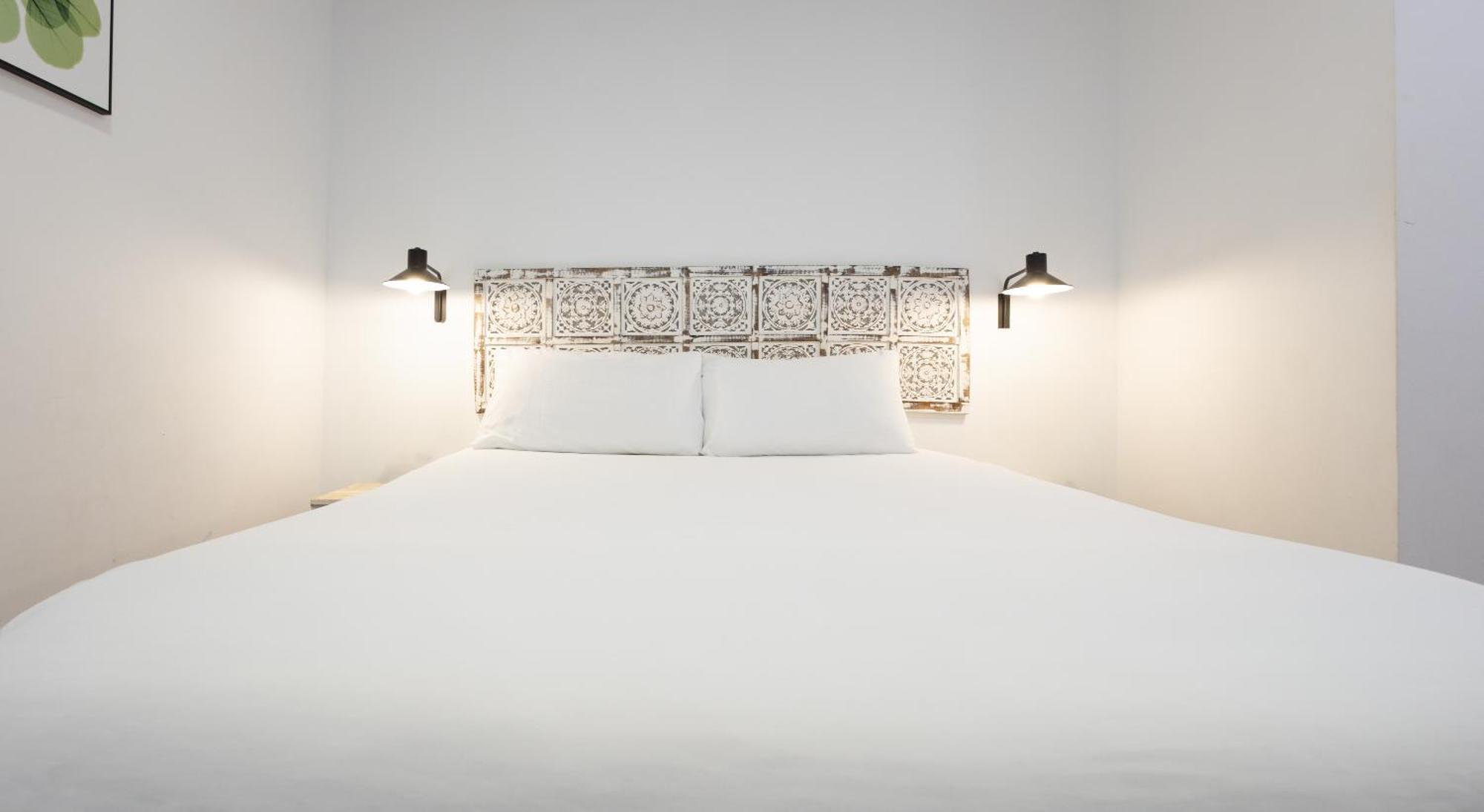 Stay U-Nique Apartments Fabra I Puig Barcelona Bagian luar foto