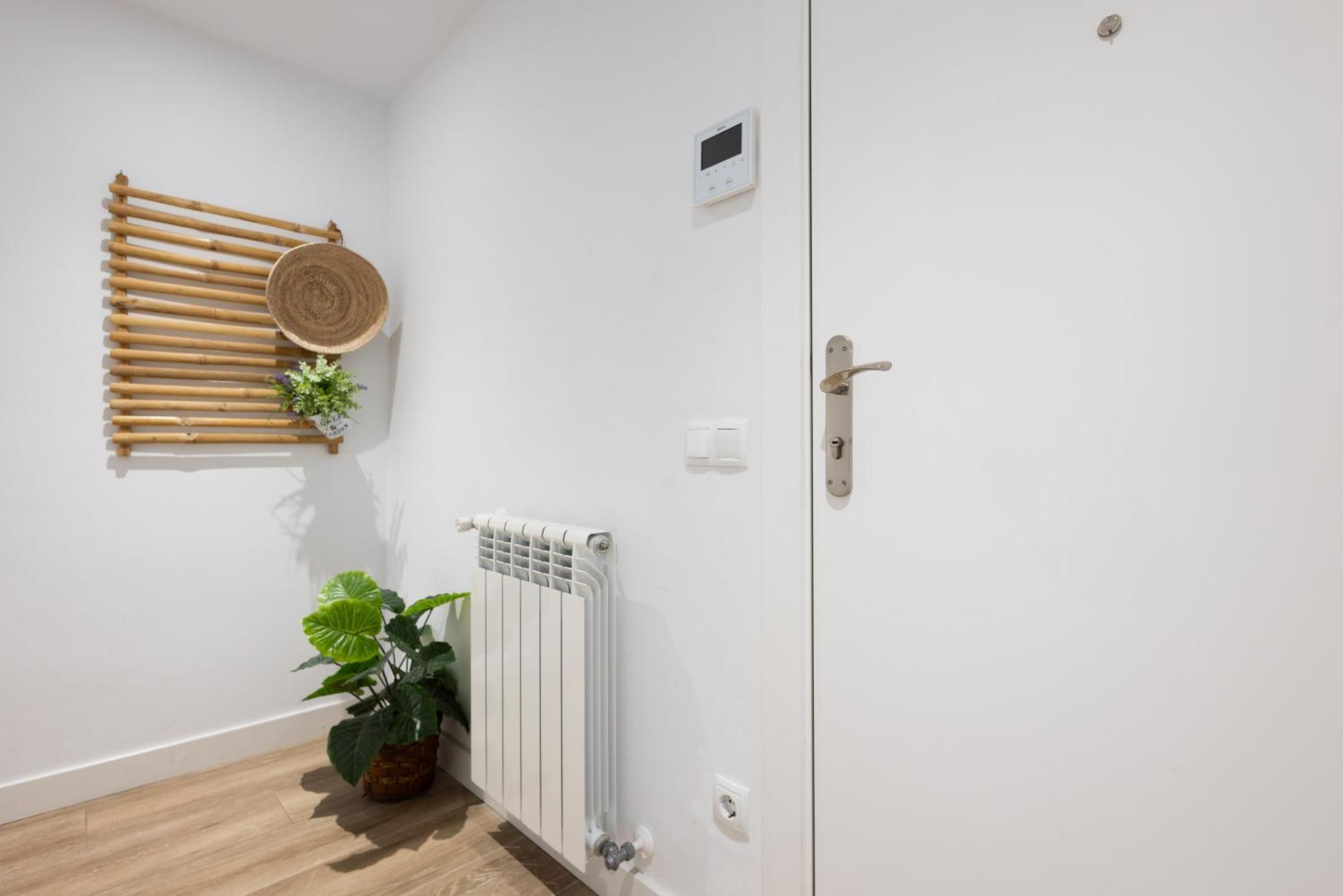 Stay U-Nique Apartments Fabra I Puig Barcelona Bagian luar foto