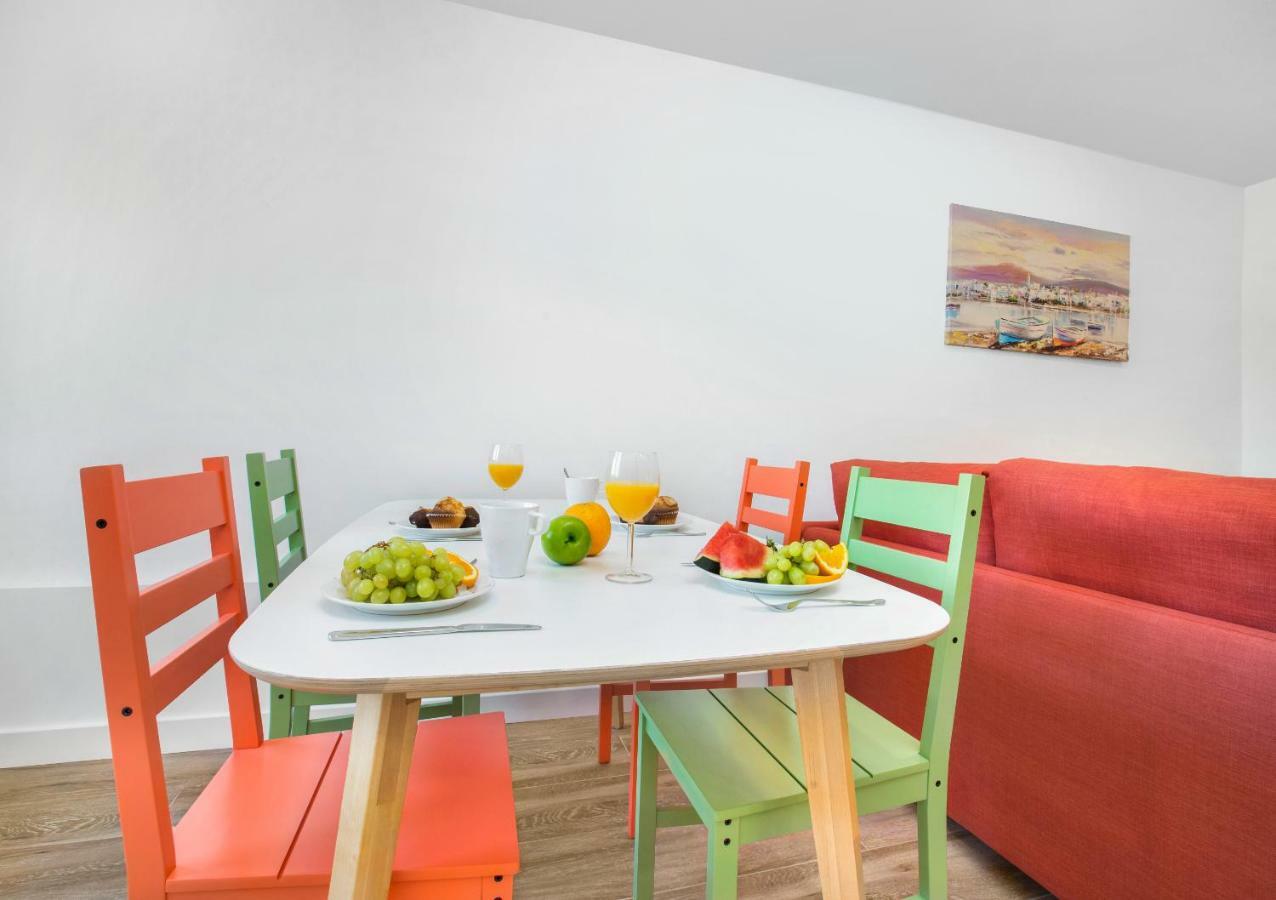 Stay U-Nique Apartments Fabra I Puig Barcelona Bagian luar foto